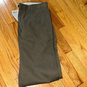 Banana Republic Bootcut Chino 29x32 - Olive color
